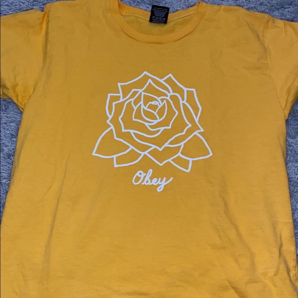 YELLOW OBEY TEE SHIRT